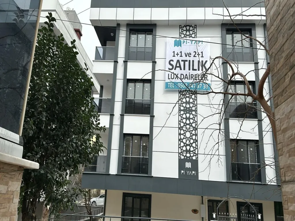 Avcılar Kayalı Sokak Apt. galeri 2